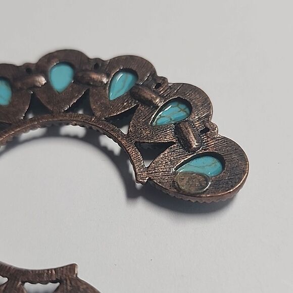 Turquoise Color Pendant - Picture 3 of 3